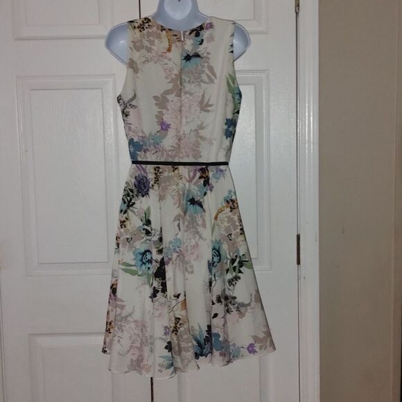 J. Taylor off white floral swing beach cruise party graduation  dress Sz 6 - Picture 4 of 5
